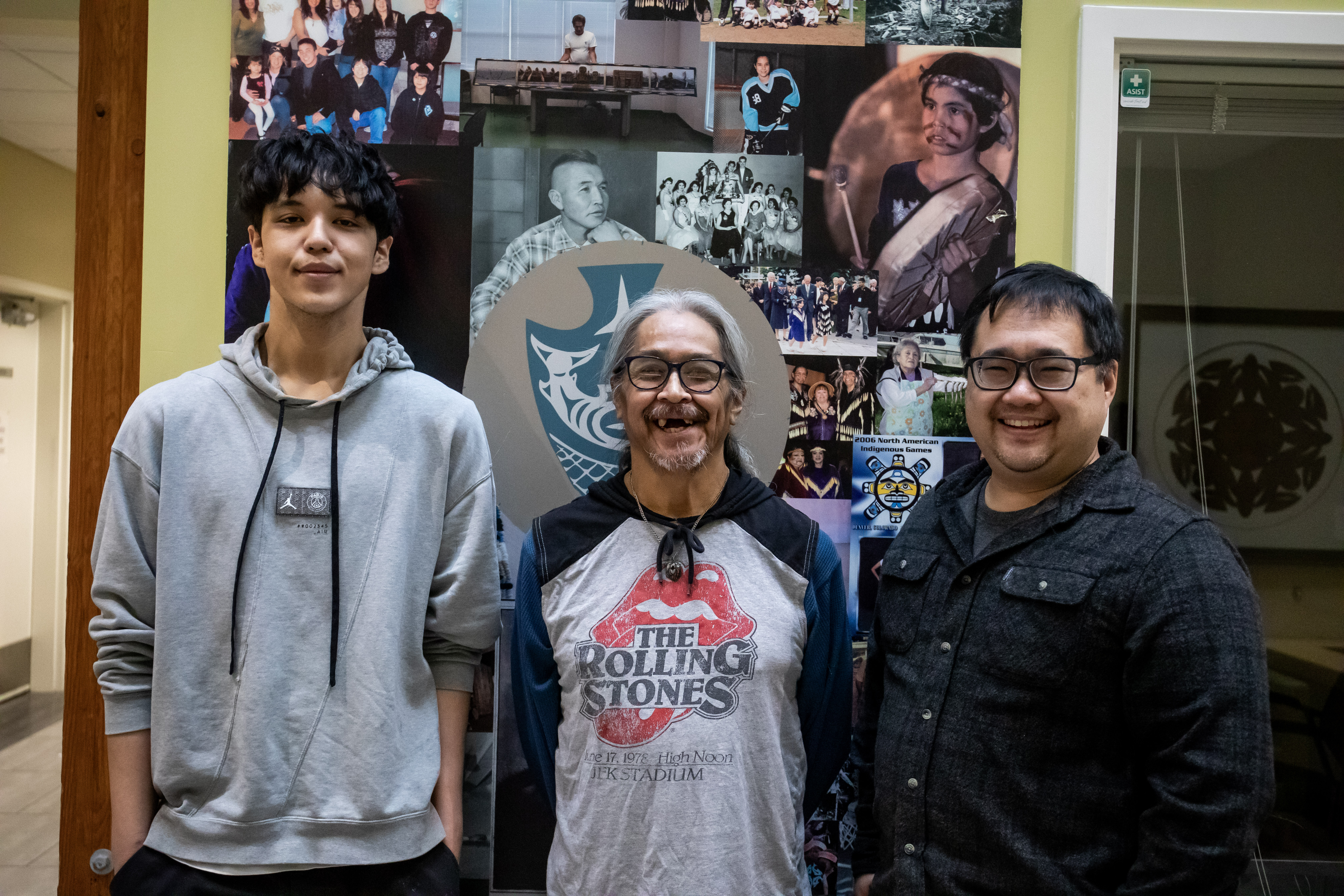 Leonard "Yogi" Robinson (centre) with instructor Moses Lam (right) and Yogi's grandson, Tyrell (left).