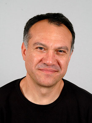 Avram Agov Headshot