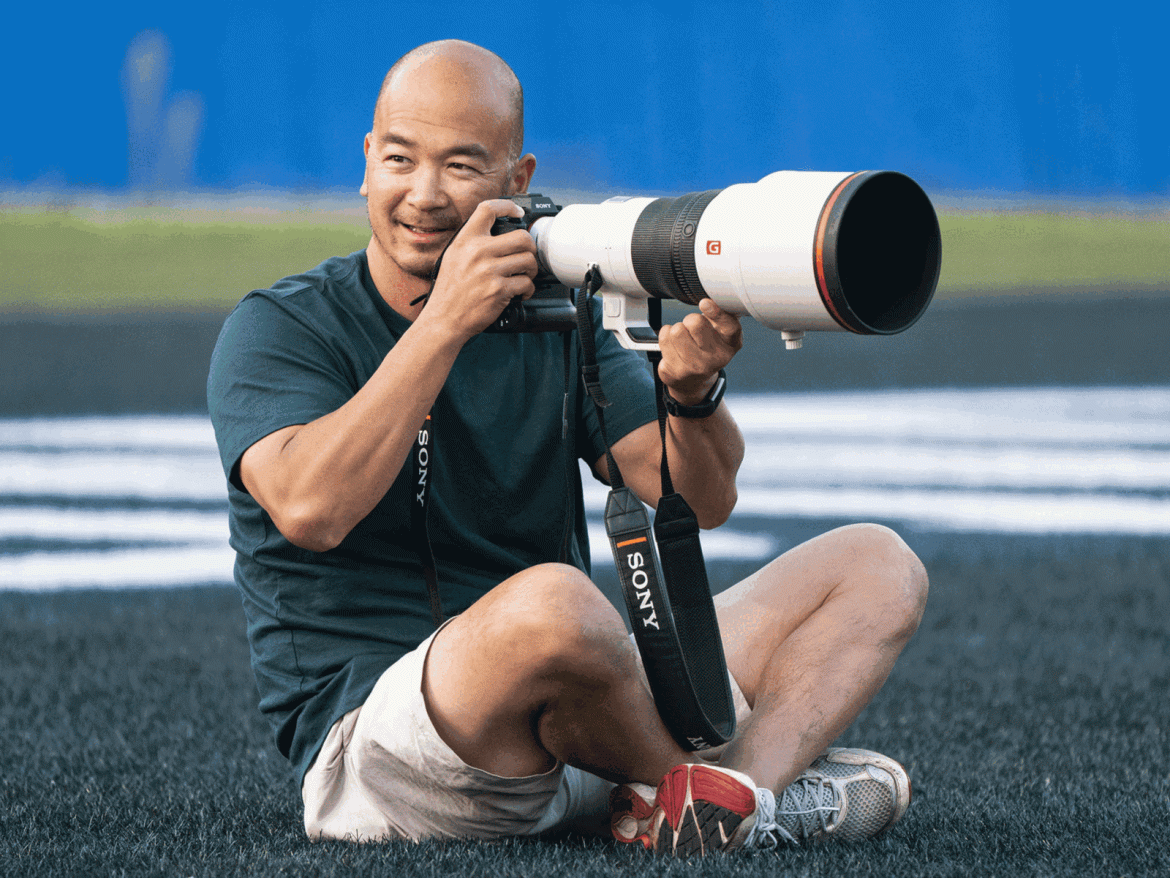 A gif of photographs taken by Rich Lam.