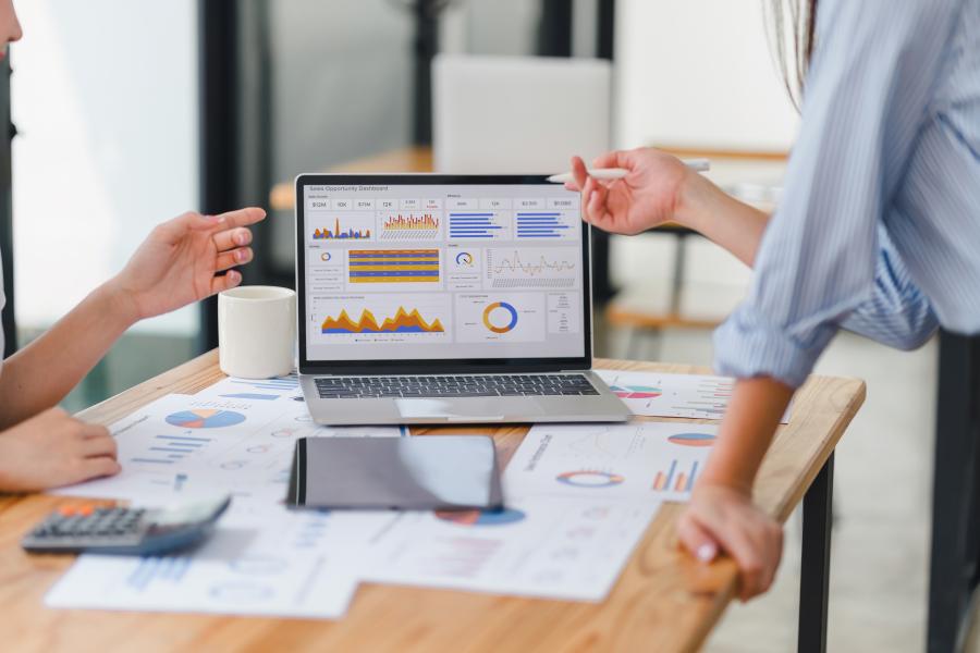 Explore Continuing Studies Data Analytics Micro-credentials