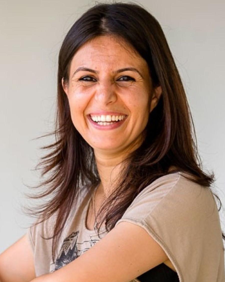 Ghezal Durrani Testimonial Headshot
