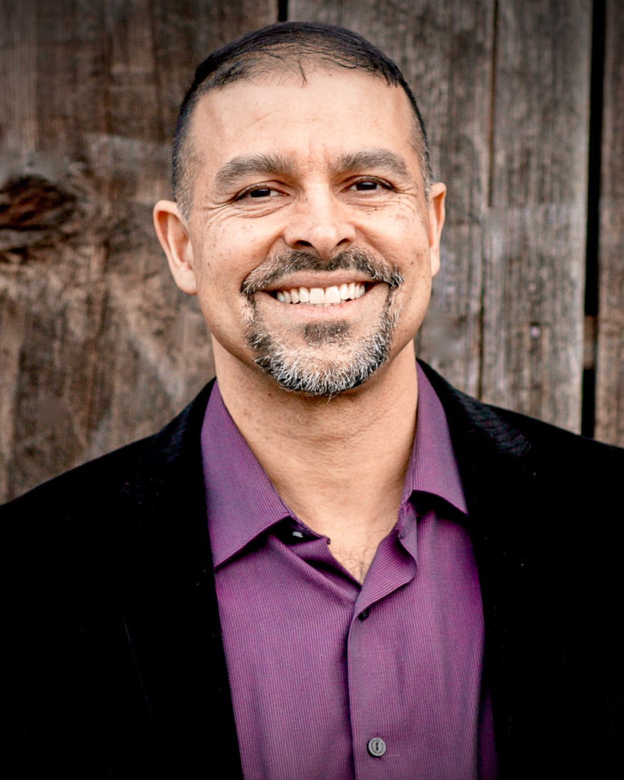 Headshot Farhad Dastur